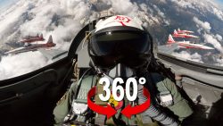 360° Video in einem Kampfjet am Himmel 360 video in einem kampfjet am h