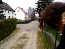 ab durch bzw in die hecke