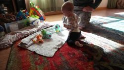 baby trifft die erste wichtige e