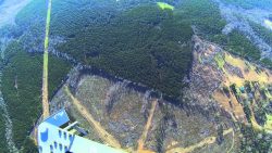 Basejump von einem Funkmast basejump von einem funkmast