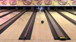 bowling trickshot
