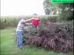 Darum sollte man niemals mit Feuer spielen darum sollte man niemals mit feu