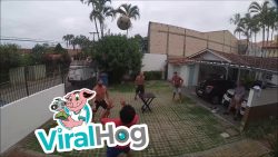 das ist doch mal tischfussball i