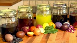 der gruene tipp ostereier faerbe