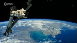 Der wunderbare Ausblick eines Austonauten auf die Erde der wunderbare ausblick eines au