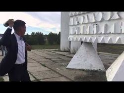 die rache einer sektflasche