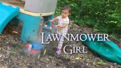 Dieser Rasenmäher zaubert Blumen in den Garten dieser rasenmaeher zaubert blume