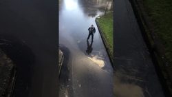 du bewegst dich auf sehr duennem