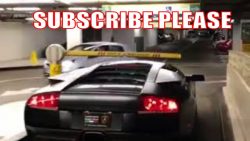 Ein Lamborghini fährt ins Parkhaus ein lamborghini faehrt ins parkh