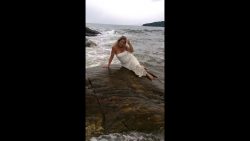 eine meerjungfrau beim fotoshoot