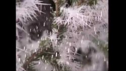 Es schneit, es schneit ... es schneit es schneit