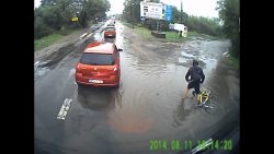 fahrradfahrer uebersieht schlagl