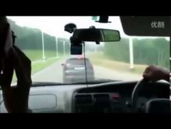 fasse mein auto nicht an denn es