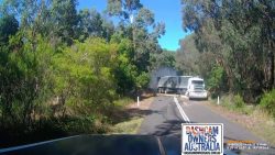 Hindernis auf der Straße hindernis auf der strasse