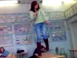 in der schule nicht auf dem tisc