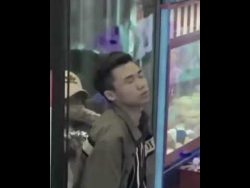 In die Karaoke Box pupsen in die karaoke box pupsen