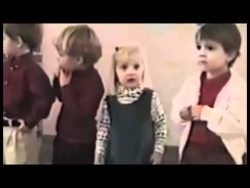 Kind niest bei Chorprobe kind niest bei chorprobe