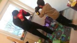 kind schlaegt vater k o