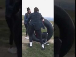 Lebt der Dumme im Reifen noch? lebt der dumme im reifen noch