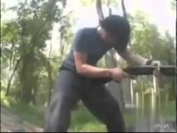 lustige unfaelle mit waffen