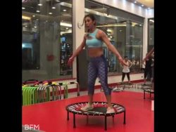 lustiger jumping kurs im fitness