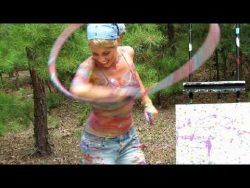 malen mit einem hula hoop reifen
