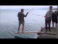 menschen beim angeln