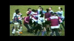 mit viel schnitt den ball ins ge