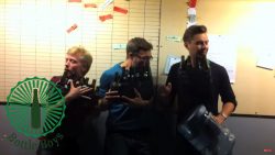 Musik mit leeren Flaschen machen musik mit leeren flaschen machen