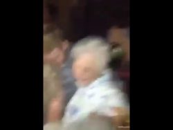 Oma ist ein Bierpong Profi oma ist ein bierpong profi