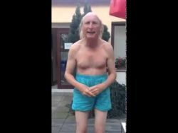 otto waalkes ice bucket challeng