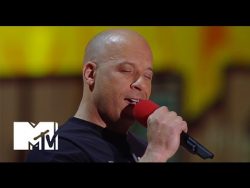 Rührender Auftritt: Hier singt Vin Diesel für Paul Walker