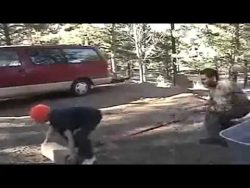 schaufel in die eier