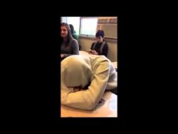 Schlafe nicht bei Mr Heltsley im Unterricht ein schlafe nicht bei mr heltsley im