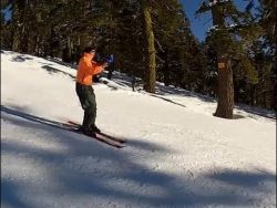 skifahren mit einer posaune