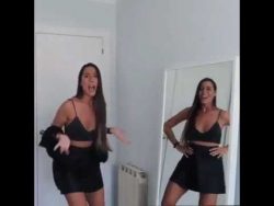 tanzen vor dem spiegel