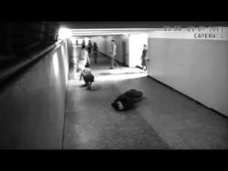 taschendieb wird verpruegelt