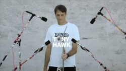 the sound of skateboarding