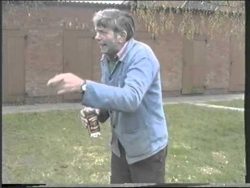 wie besoffen und gut der herr da