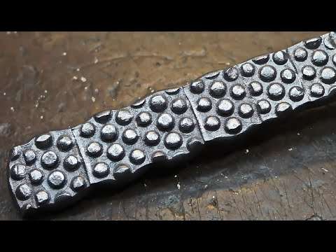 Damaststahl aus zwei Maßbändern und 100 messerklingen messer schmied