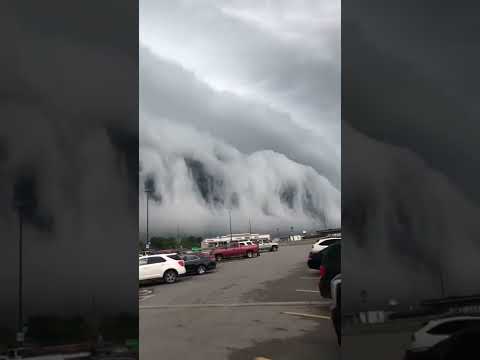 Wenn die Gewitterfront im Anmarsch ist gewitter front