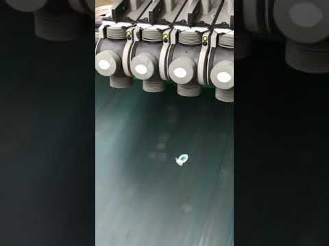 Wie kommen die Aufkleber auf unser Obst? obst label