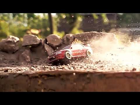 spielzeugauto unfall