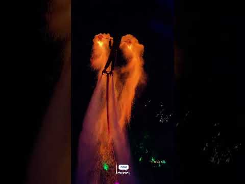 Der Feuer-Phönix schwebt in die Lüfte feuer engel